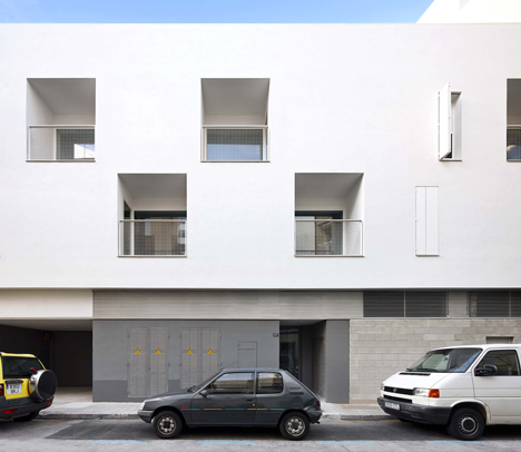 Social Housing in Palma by Ripolltizon