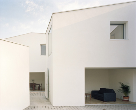 Two Houses and Two Studios by RAUM