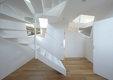 Villa Kanousan of Cubic Voids by Yuusuke Karasawa Architects