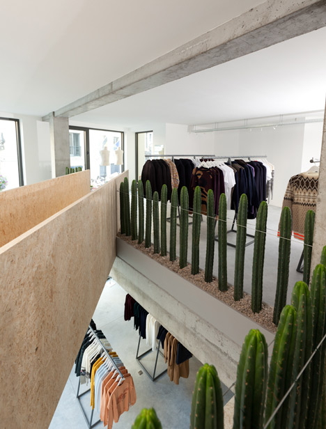 Siblings Factory concept store by JDS Architects