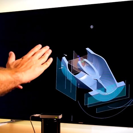 SpaceX design rockets using hand gestures and 3D printers SpaceX design rockets using hand gestures and 3D printers