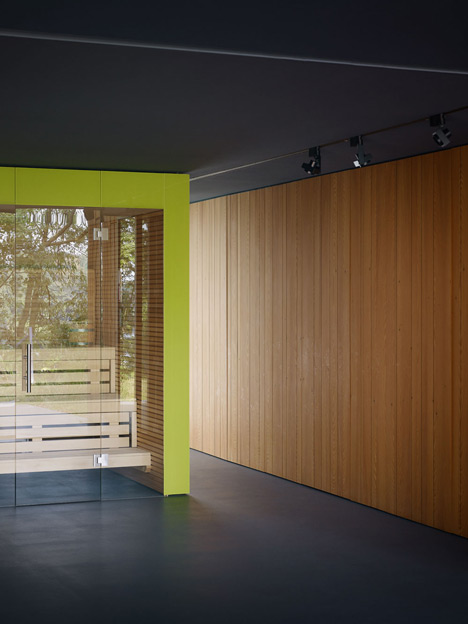 CMYK House by MCKNHM Architects