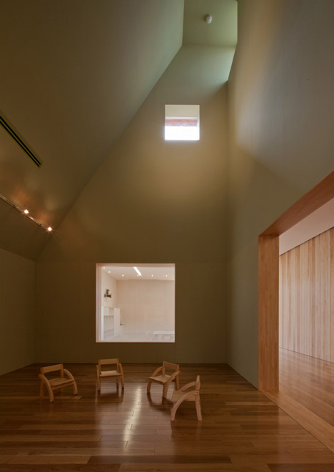 Mukou Leimondo Nursery School by Archivision Hirotani Studio_dezeen_19