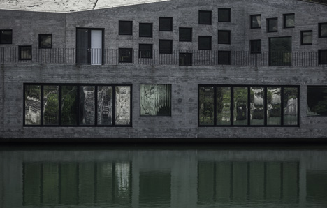 Concrete Tianzhoushan Tea House by Archiplein