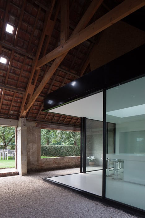 Barn by Pascal Francois Architects