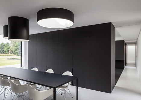 Barn by Pascal Francois Architects