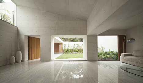 Cap House by MMX