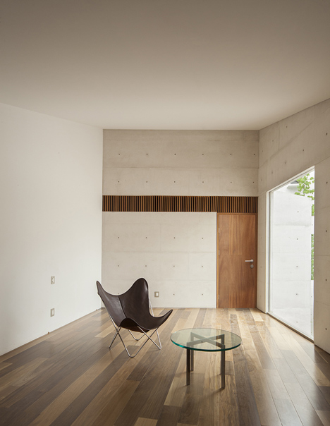 Cap House by MMX