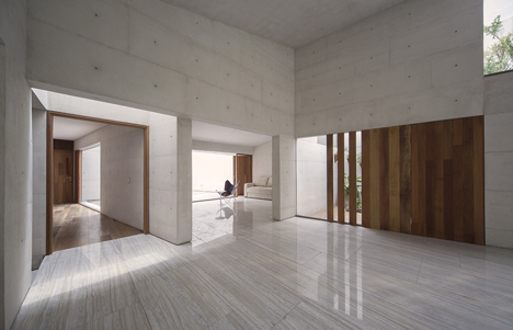 Cap House by MMX