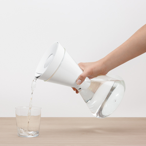 Carafe and water filter by Soma