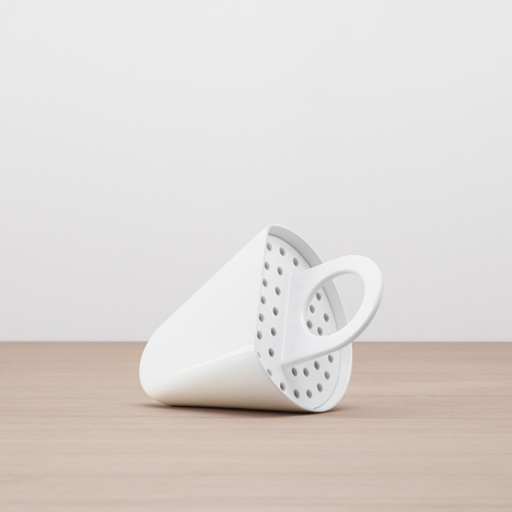 dezeen_Carafe and water filter by Soma_7