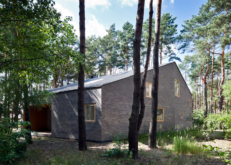 House in the Woods by hayakawa/kowalczyk
