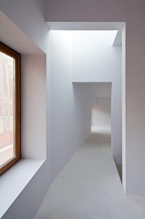 House in the Woods by hayakawa/kowalczyk