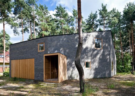 House in the Woods by hayakawa/kowalczyk
