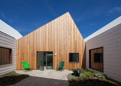 Livsrum Cancer Counselling Centre by EFFEKT