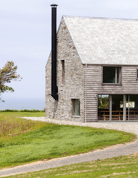 Mortehoe House by McLean Quinlan Architects