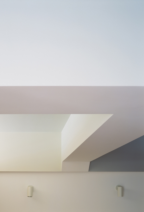 Skyroom by Naruse Inokuma Architects