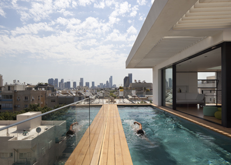 Tel Aviv Townhouse by Pitsou Kedem