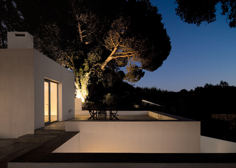 Three houses in Meco by DNSJ.arq