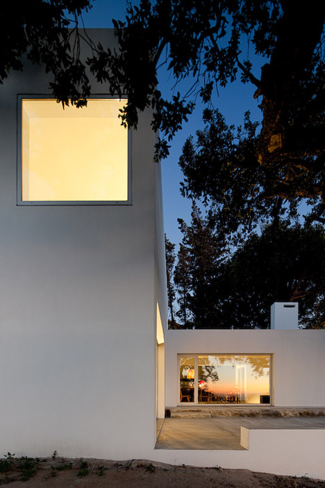 Three houses in Meco by DNSJ.arq