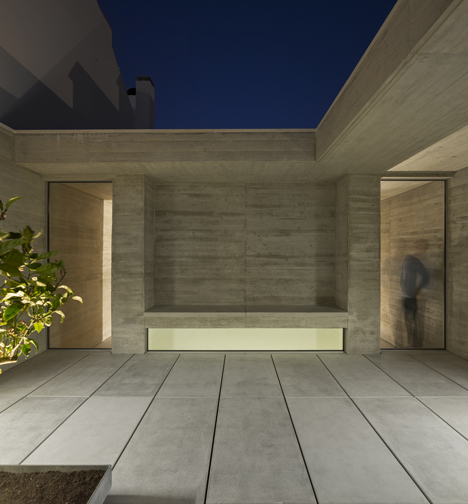 Townhouse in Lisbon by ARX Portugal
