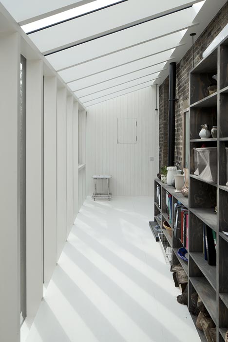 Tree House by 6a Architects