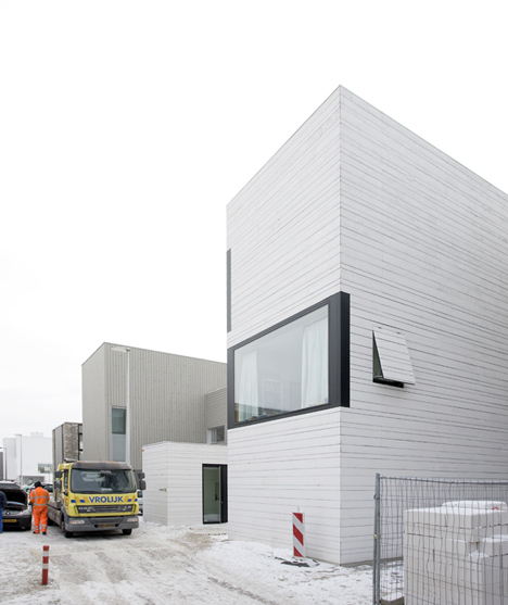 Urban Villa in Amsterdam by Pasel Kuenzel Architects