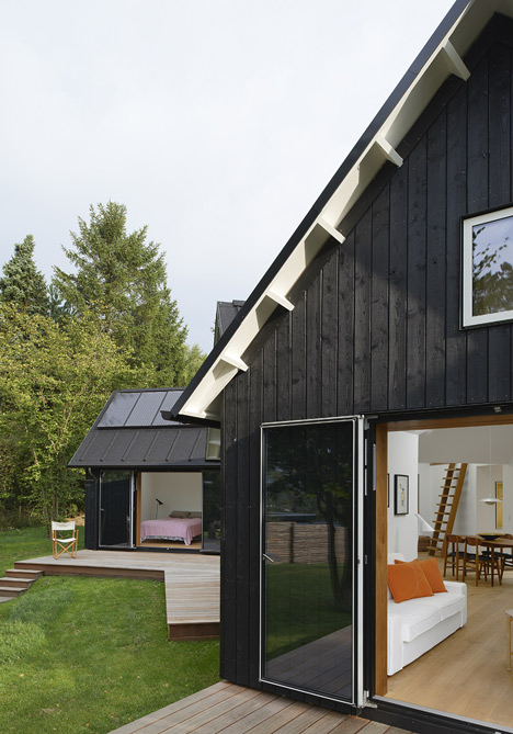 Village House by Powerhouse Company