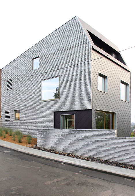 Wall House by and'rol