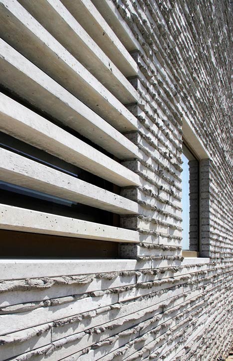 Wall House by and'rol