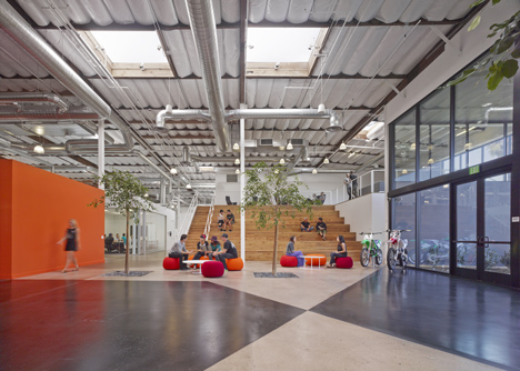 Fox Head by Clive Wilkinson Architects