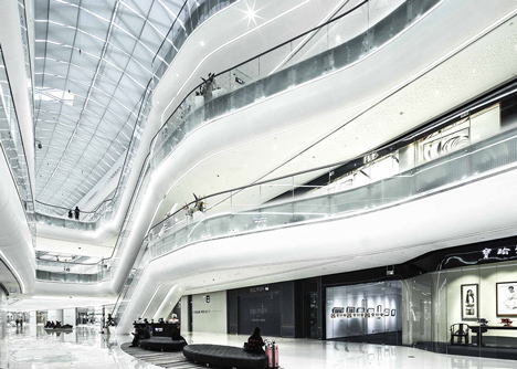 Shopping centre covered in silver balls by UNStudio