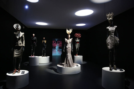 Isabella Blow Fashion Galore exhibition at Somerset House_dezeen_35