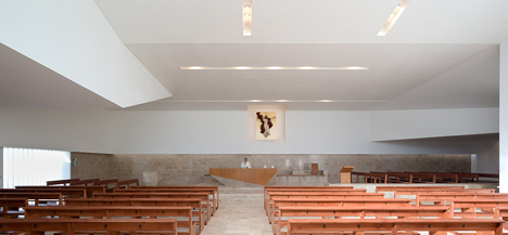 La Ascension del Senor Church by AGi architects