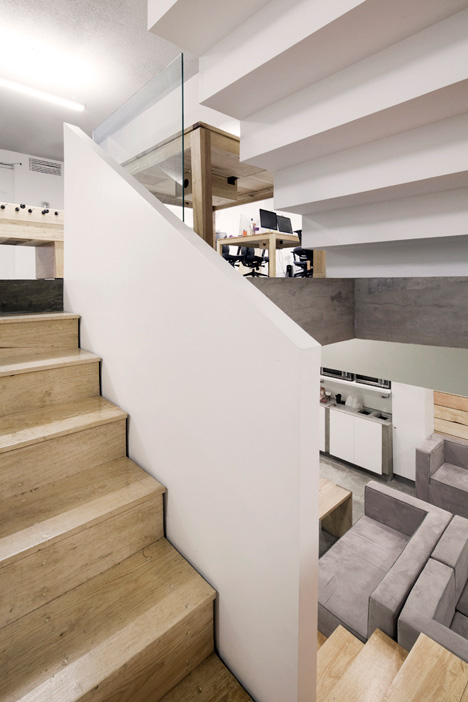 Office in Mexico that centres around its staircase