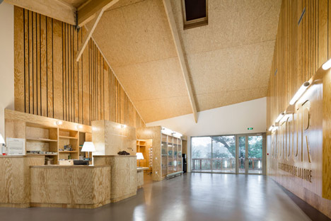Museum and Biodiversity Research Centre by Guinée*Potin Architectes