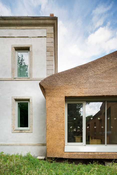 Museum and Biodiversity Research Centre by Guinée*Potin Architectes