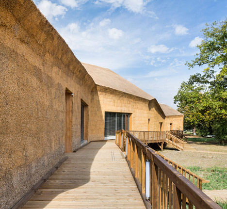 Museum and Biodiversity Research Centre by Guinée*Potin Architectes