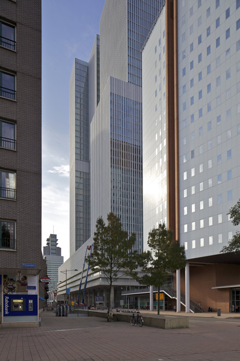 OMA completes De Rotterdam building