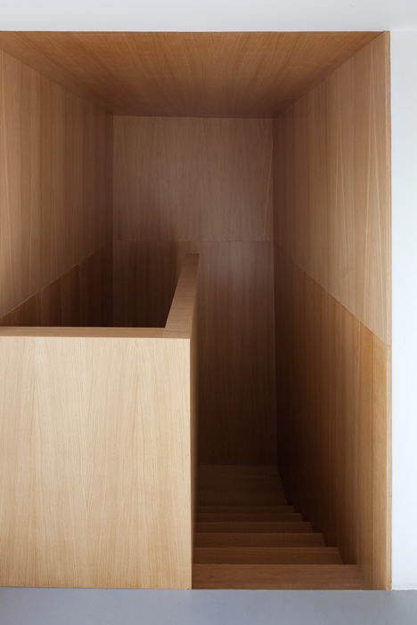 Renovated apartment in Rome by Scape