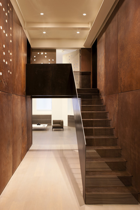 Victorian post office converted into an apartment by 1508 Architects