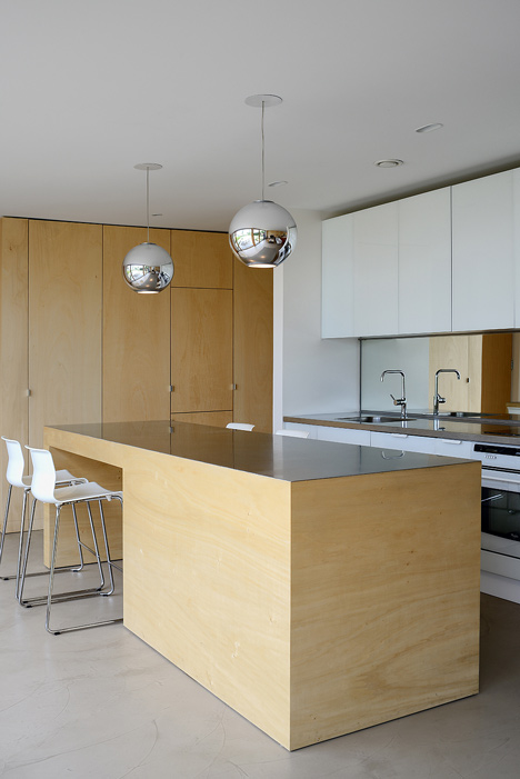 Villa B by Tectoniques