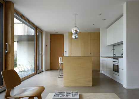 Villa B by Tectoniques