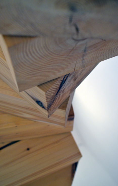 Wooden staircase in Split Flat by QC