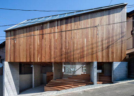 House by Kazuhiko Kishimoto with a public seating deck and gallery underneath