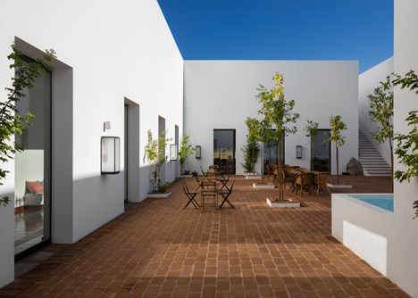 Cork-clad Ecork Hotel in Portugal by José Carlos Cruz