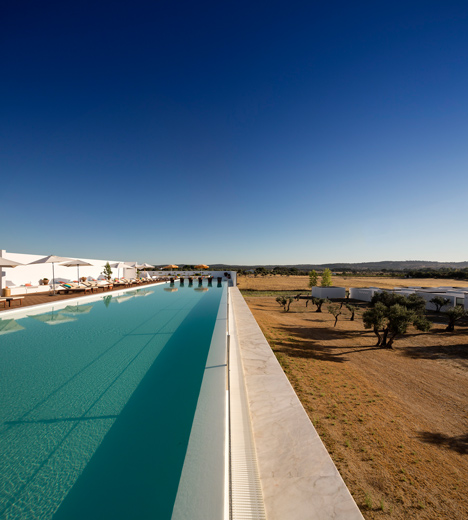Cork-clad Ecork Hotel in Portugal by José Carlos Cruz
