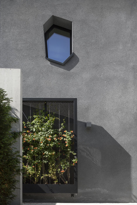 Haus von Arx by Haberstroh Schneider Architekten