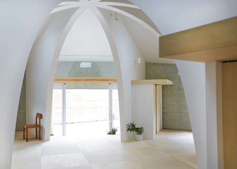 House I by Hiroyuki Shinozaki Architects
