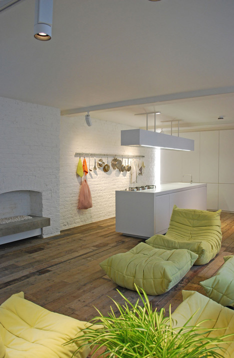 London Warehouse Loft by Form Design Architecture